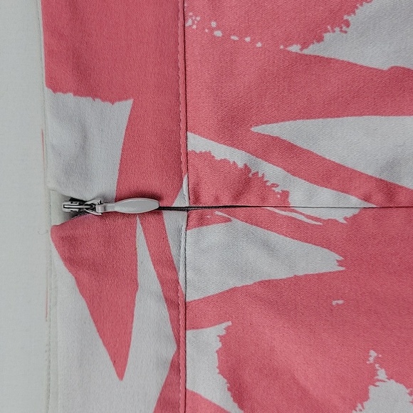 Boden Pencil Skirt Light Gray w/ Pink k Floral Print Size 6L - Picture 7 of 16